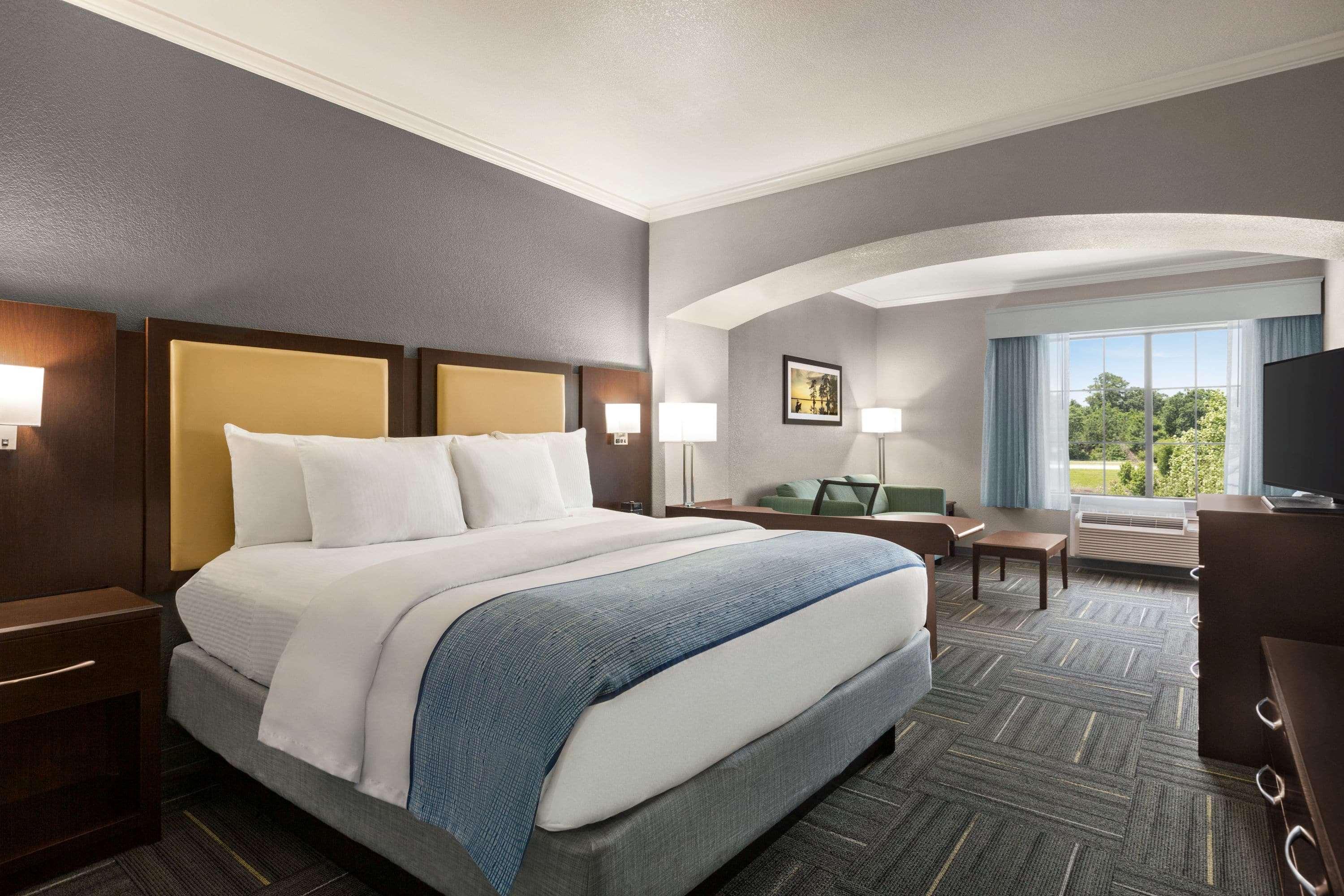La Quinta By Wyndham Dublin Ξενοδοχείο Εξωτερικό φωτογραφία